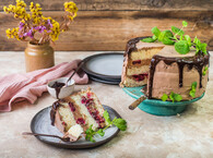 Bezglutenowy tort czekoladowy