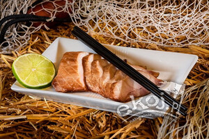 Polędwica z jesiotra wędzona Smolin Fish