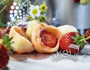 Knedle z truskawkami 500g Kowal
