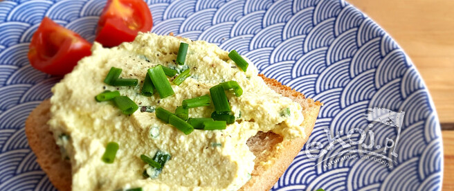 Pasta wegańska bezjajeczna